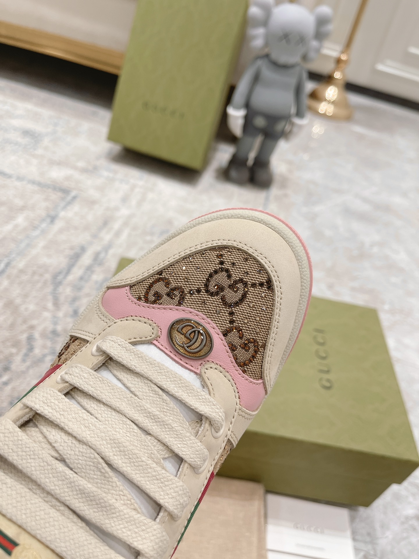 Women's high heels